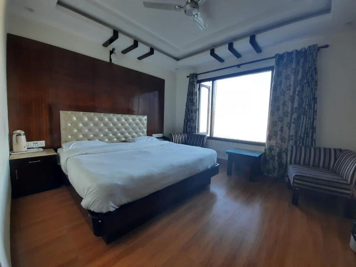 Hotel Basera 穆索里 外观 照片