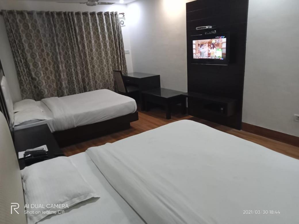 Hotel Basera 穆索里 外观 照片