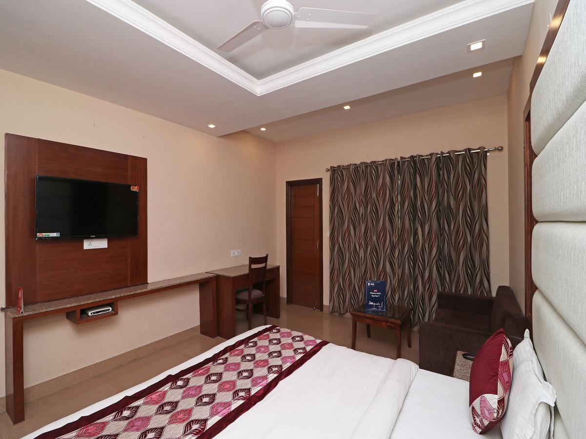 Hotel Basera 穆索里 外观 照片
