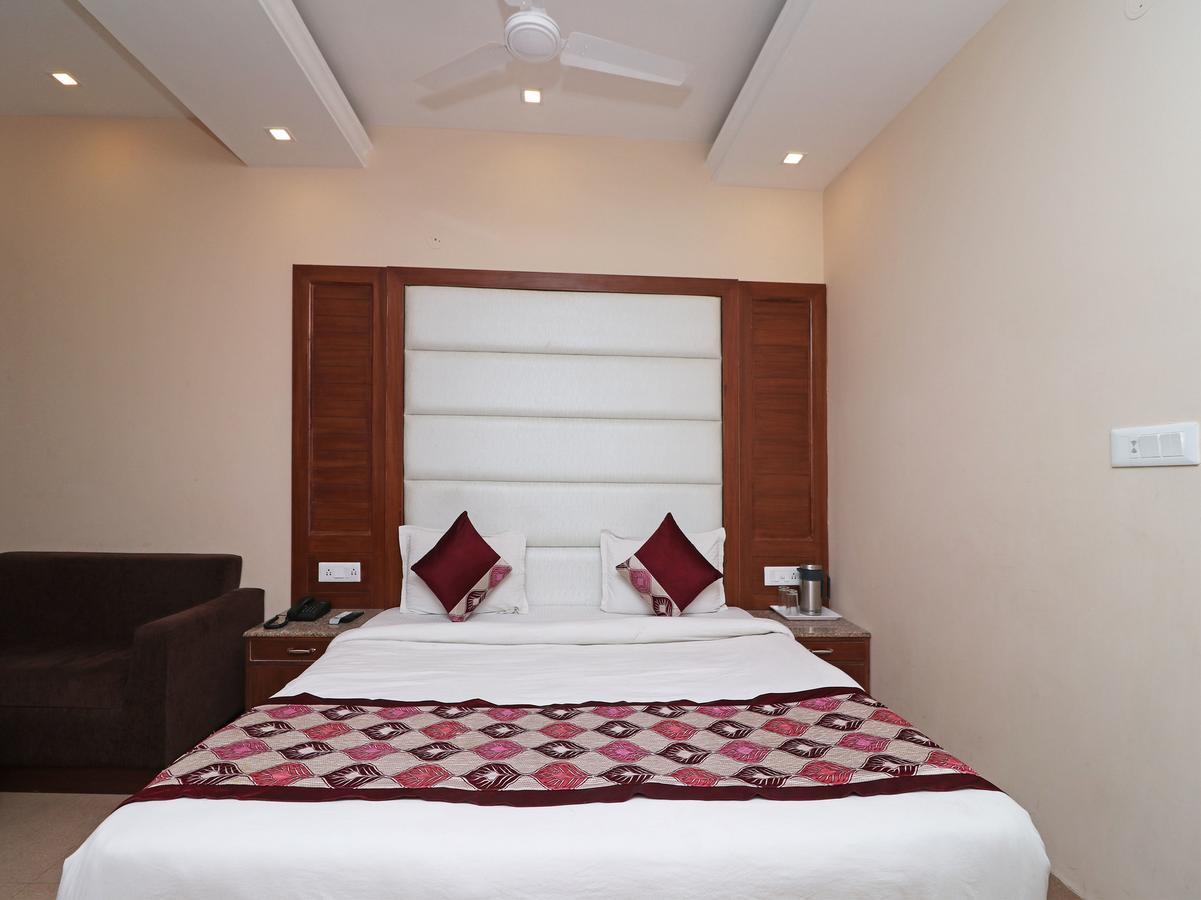 Hotel Basera 穆索里 外观 照片